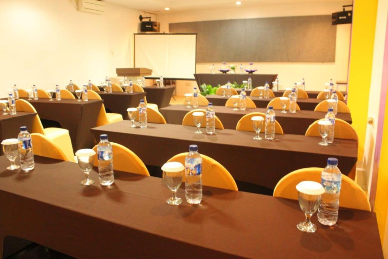Liras Hotel Syariah Pulupanda Bagian luar foto